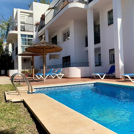 Lägenhet En La Carihuela Cerca Playa *