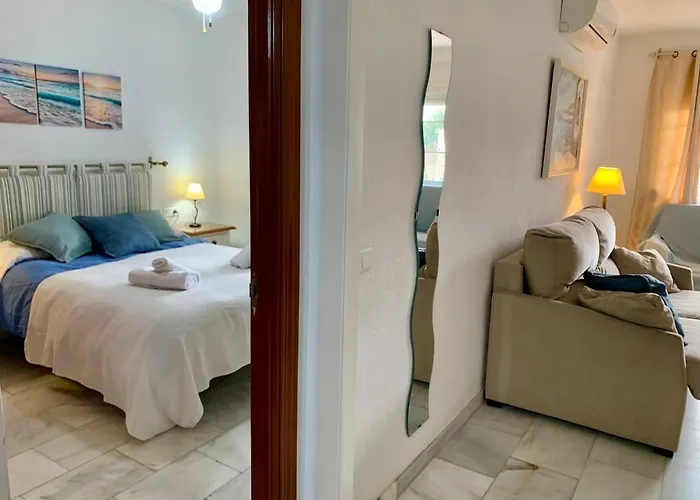 Apartamento En La Carihuela Cerca Playa