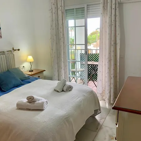 En La Carihuela Cerca Playa Daire