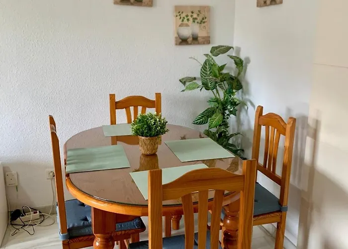 En La Carihuela Cerca Playa * Торремолинос